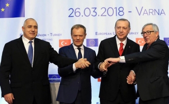 Doğru yolu gösterdi