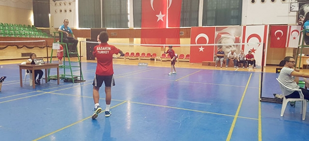 16. Dr. Küçük Badminton ile sona eriyor