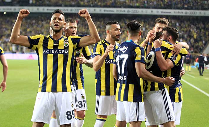 Fener zirveyi bırakmadı 4-1