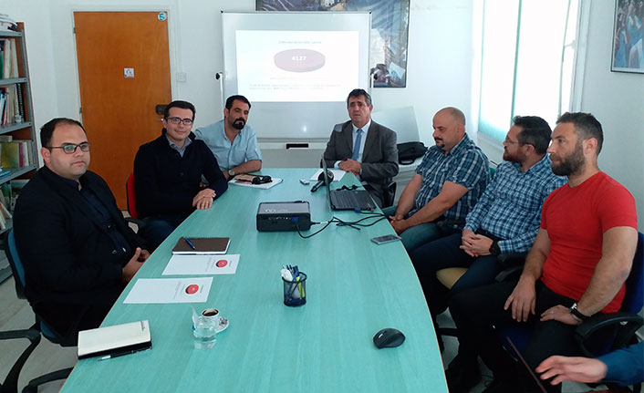 İki sendika  yardımcı oluyor