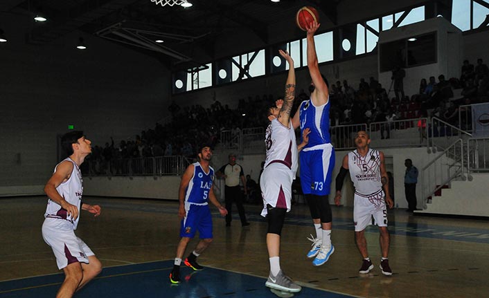 LAÜ ilk maçta yenildi  88-76