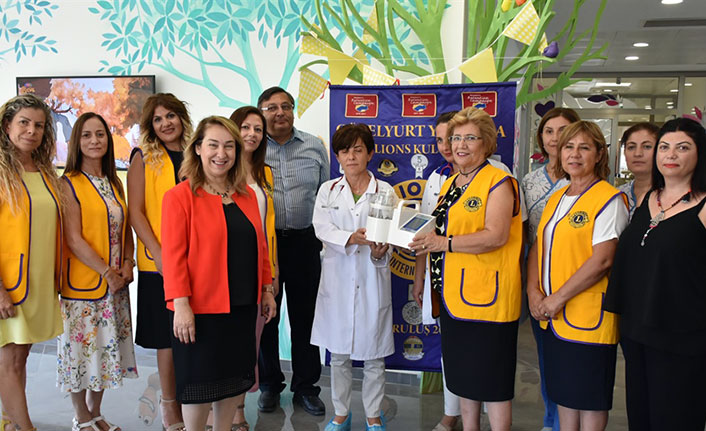 Güzelyurt Yeşilada Lions Kulübü, Çocuk Onkoloji Servisi’ne infuzyon pompası bağışladı