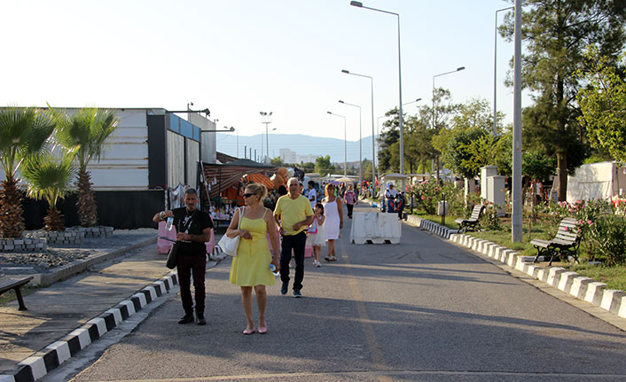 Mutlulukları  görülmeye değerdi