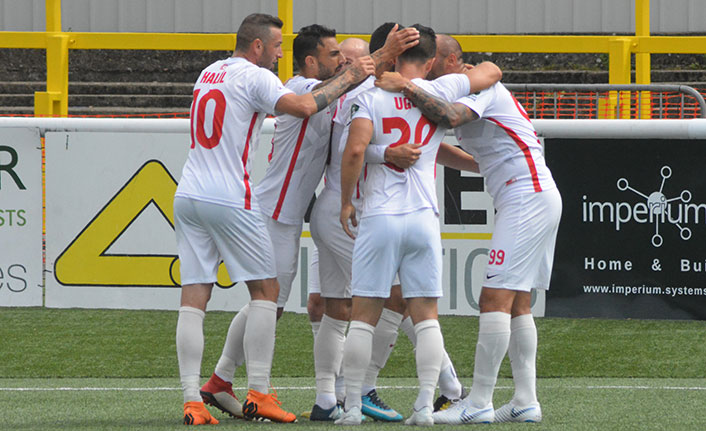 Yarı Finale Farkla Gittik 8-0