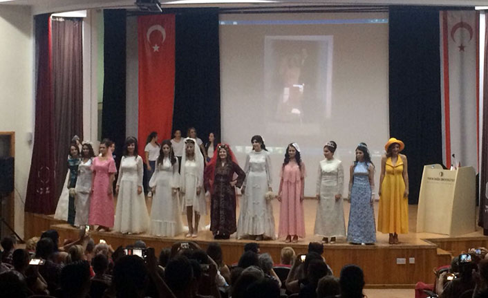 YDÜ’de ''Geçmişten Günümüze Kıbrıs Türk Düğün Kültürü'' sergilendi