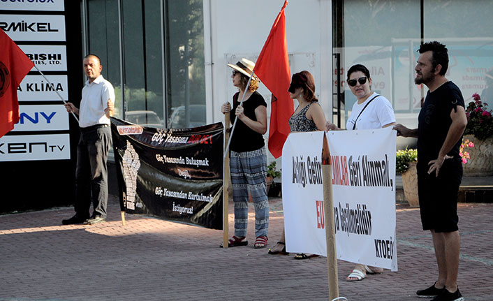 Pankartlı protesto