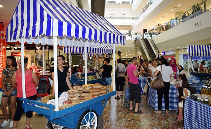 City Mall AVM’nin Salı Pazarı’na yoğun ilgi