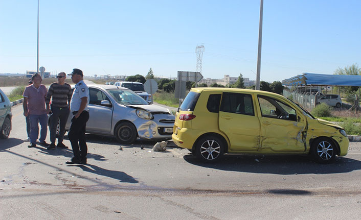 Üç kişi hafif yaralandı