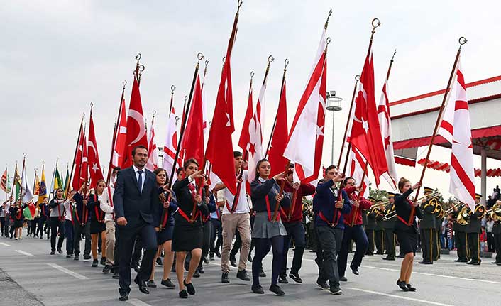 Cumhuriyetimizin 35. yıldönümünü gururla kutluyoruz