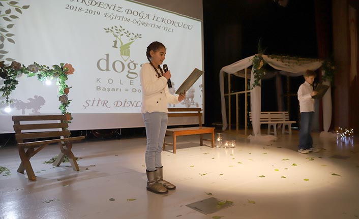 Doğu Akdeniz Doğa İlkokulunda şiir şöleni gerçekleştirildi