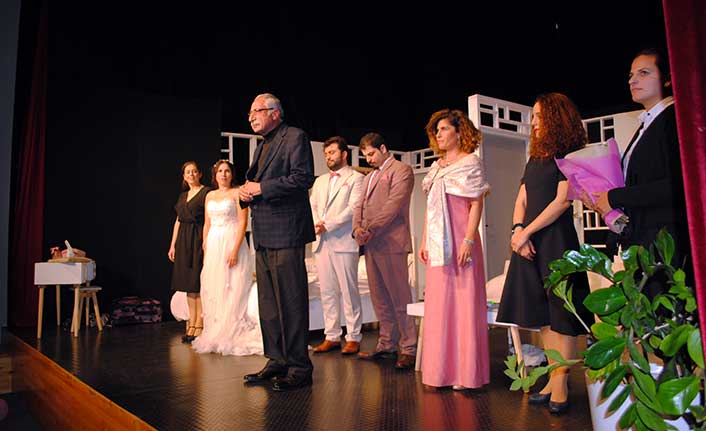 KKTC Devlet Tiyatroları’nın ‘Şahane Düğün’ adlı oyunu sahnelendi