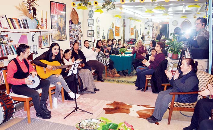 Mağusa’daki Kadınlar Kahvehanesi, ülkenin en popüler yerlerinden biri oldu