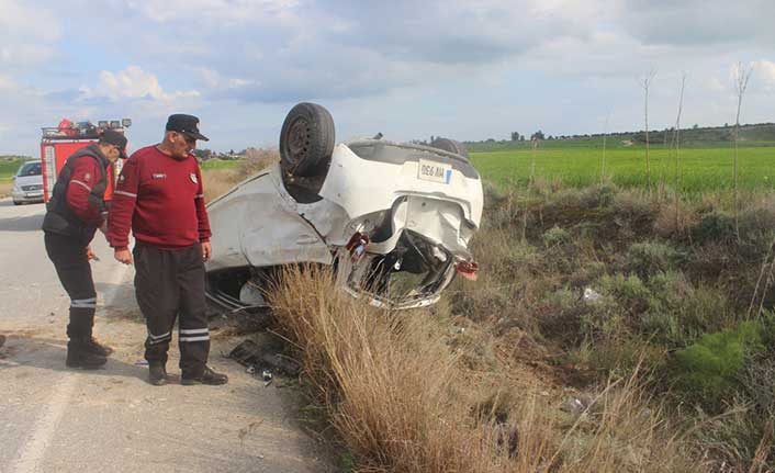 Yoldan çıkıp takla attı