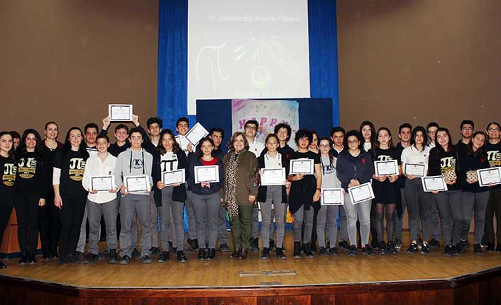 TED Kuzey Kıbrıs Koleji’nde “14 Mart Dünya Pi Günü” kutlandı