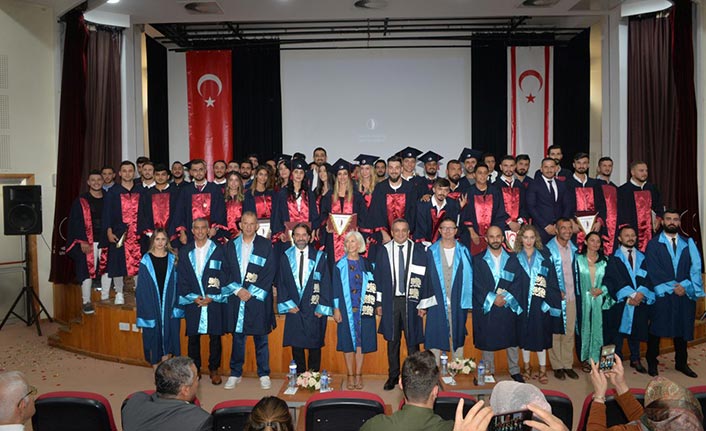 YDÜ Spor Bilimleri Fakültesi Bahar Dönemi Mezuniyet Töreni gerçekleştirildi