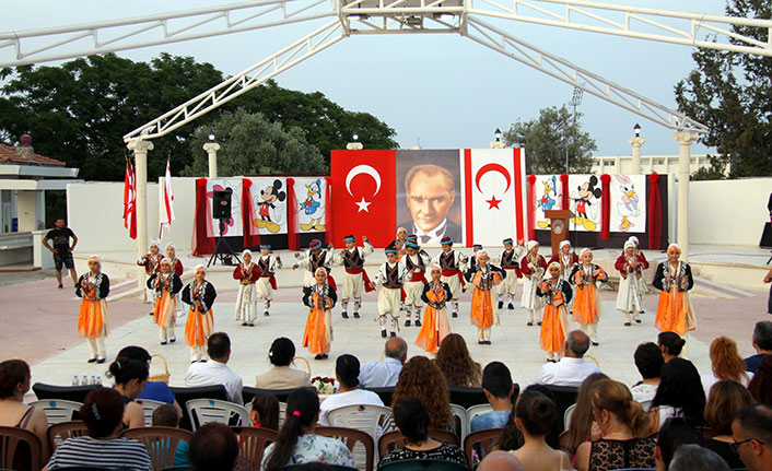 İskele’de düzenlenen Çocuk Şölenine bölgedeki birçok okuldan katılım oldu