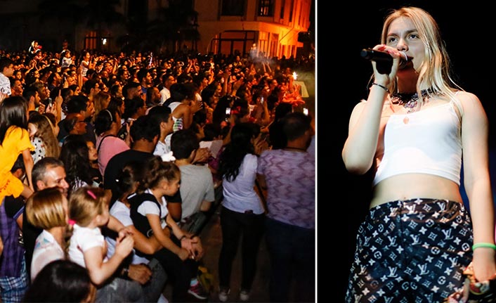 Namık Kemal Meydanı’nda sahneye çıkan Aleyna Tilki’nin konseri 2 saat sürdü