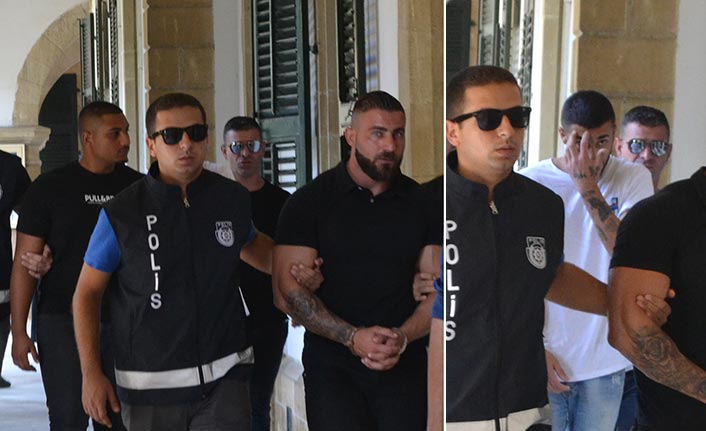 Saçar’ın çenesi kırıldı