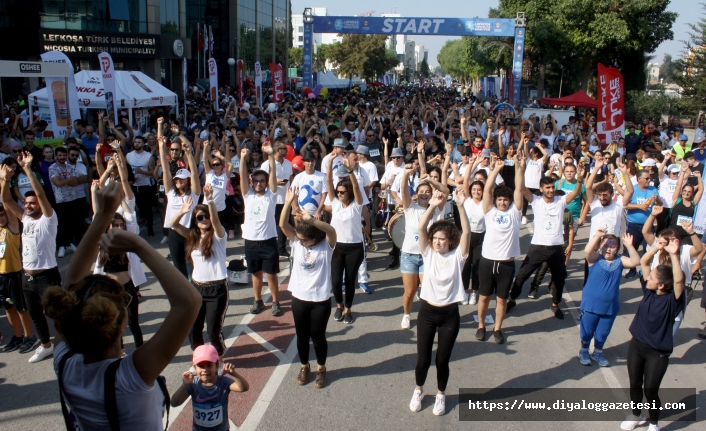 Lefkoşa Turkcell’le Koşuyor Maratonu’na büyük ilgi