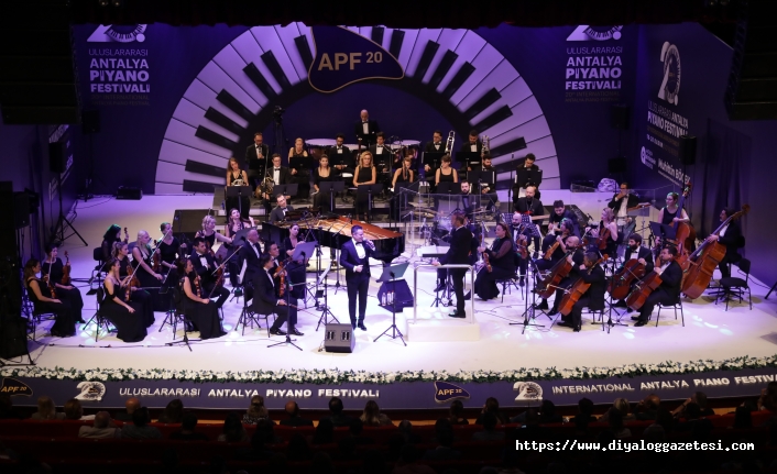 20’inci Uluslararası Piyano Festivali muhteşem bir gece ile başladı