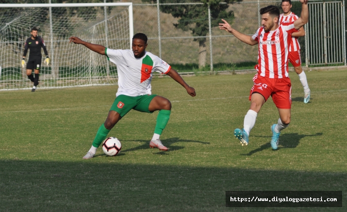 Tepedeki kabus sürüyor 1-3