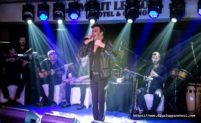 Fatih Ürek, Merit Lefkoşa Hotel’de iki gece üst üste hayranları ile buluştu