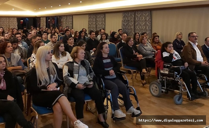 Kişisel gelişimin önemi ve motivasyon konularının irdelendiği seminer büyük ilgi gördü