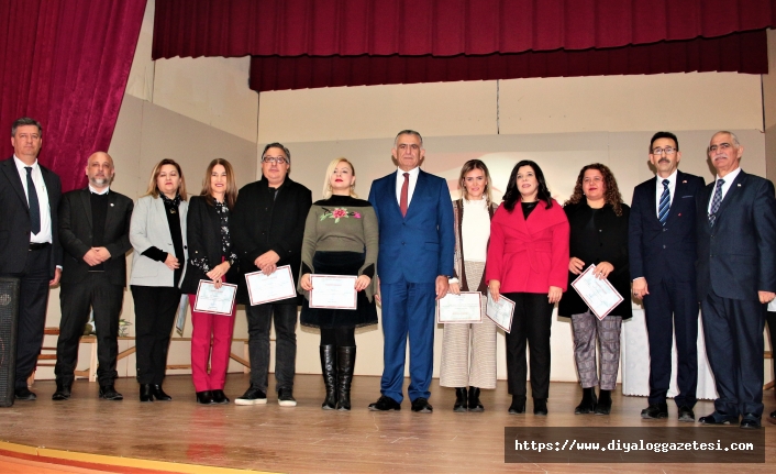 Bakan Çavuşoğlu, 20 Temmuz Fen Lisesi’nin faaliyetlerinden övgüyle söz etti