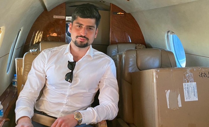 Besim Tibuk’un oğlu Murat Tibuk 6 bin adet test kitini özel uçakla adaya getirdi