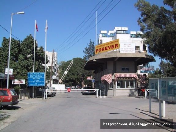 Ledra Palace kapısı açıldı