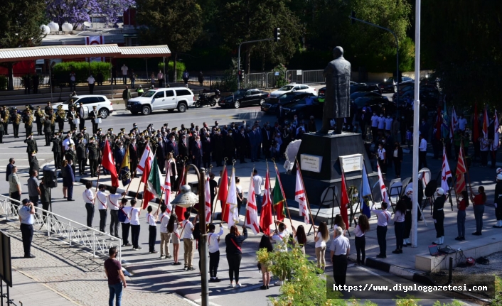 102’nci yıl coşkusu