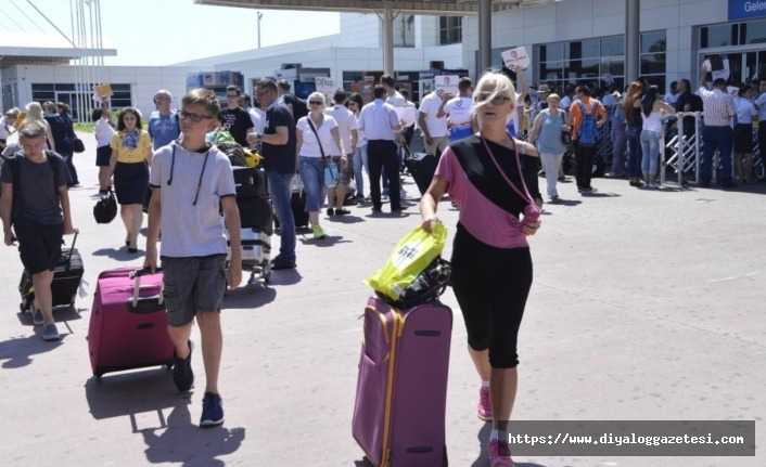 AB'de aşı kartlı turizm başlıyor