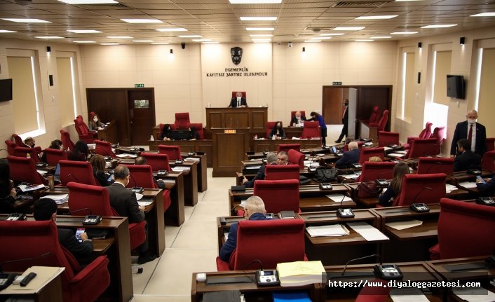 Meclis toplandıktan 1,5 saat sonra dağıldı