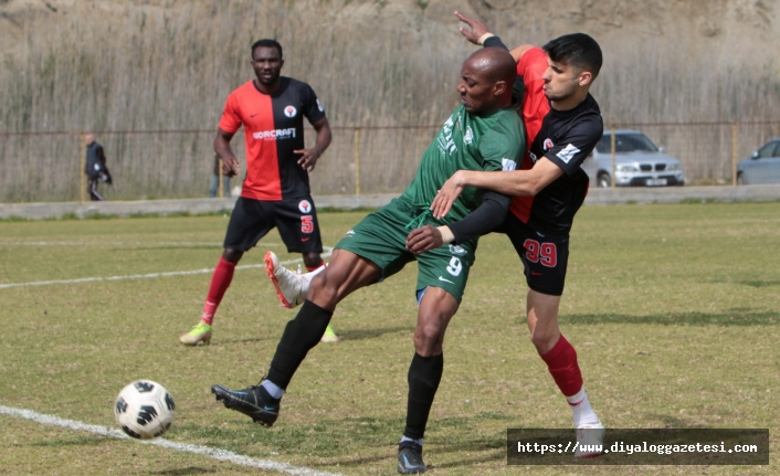 Merit Yeşilova Lefkoşa’da galip 1-4