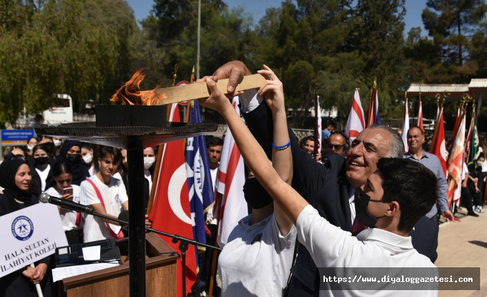 Gençlik meşalesi yakıldı