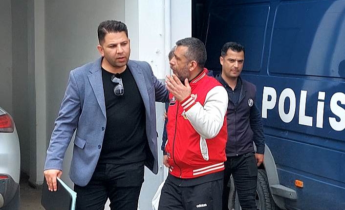 ‘Çok şey çaldım’