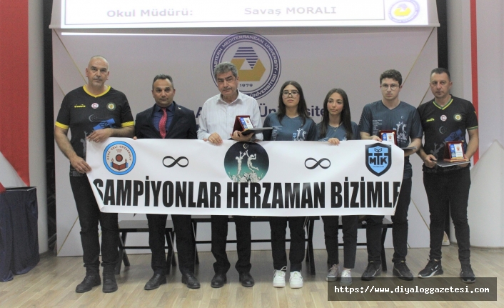 Şampiyon  Melekler  unutulmadı