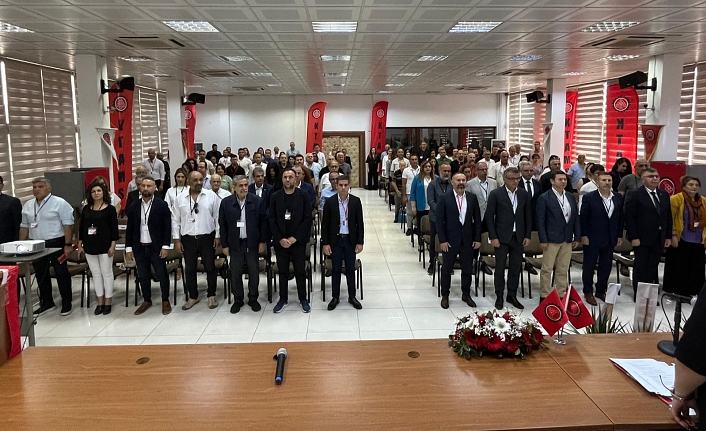 Ülke kötü yönetiliyor