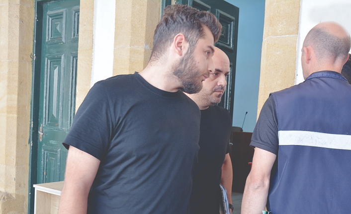 Yanına çakı aldığını itiraf etti