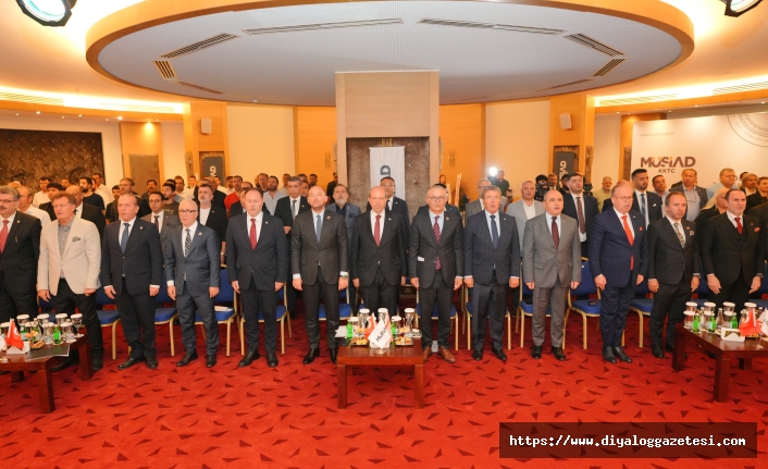Ekonomi ve siyaset konuşuldu