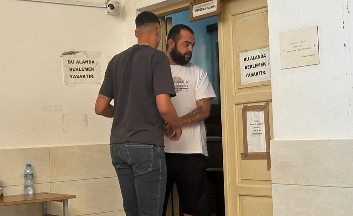 ‘Kafanı koparırım’