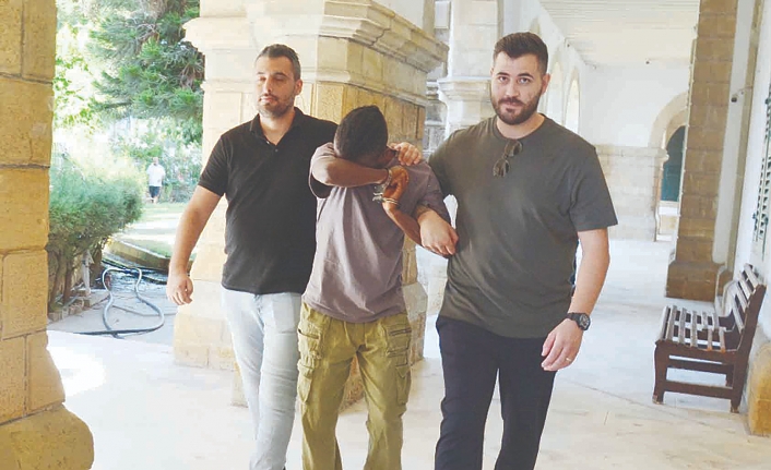 Geçimini böyle sağlıyor