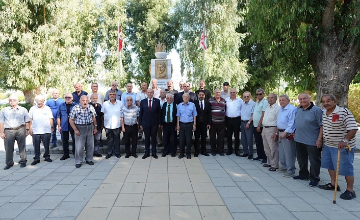 ‘Anavatan yanımızda’
