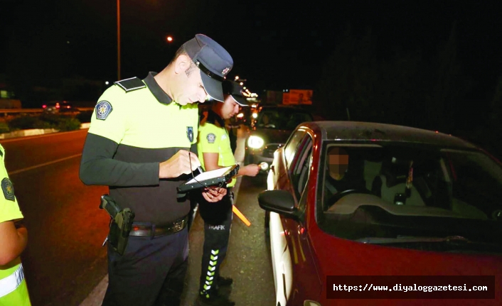 İki sürücü tutuklandı