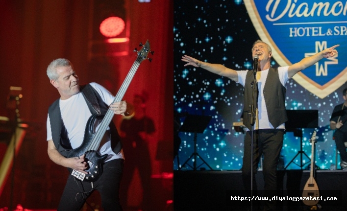 Unutulmaz şarkılarını seslendirdi