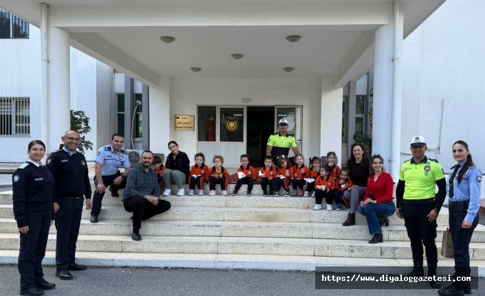 Çocuklar sordu ekipler cevapladı