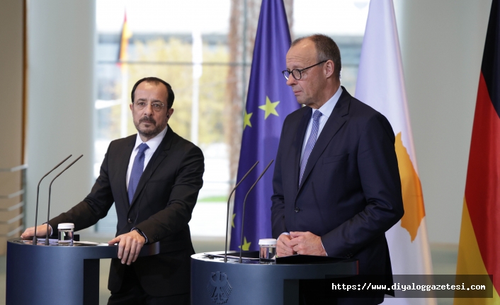 Kıbrıs için arabulucu