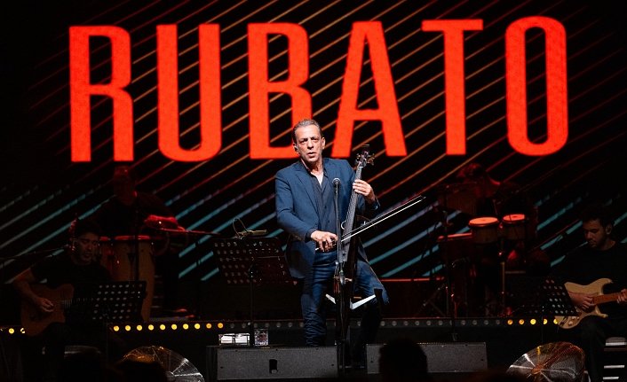 Müzik dolu bir gece