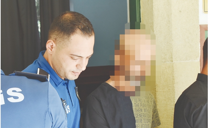Polisi görünce morali bozuldu
