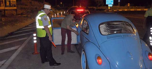 207 sürücüye ceza yazıldı